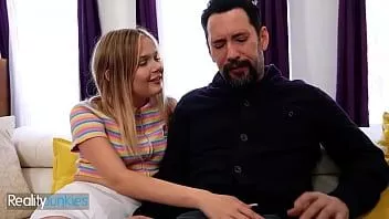 Play Gorgeous blonde (coco lovelock) seduces her new stepdad (tommy) to give her a rough fuck on the couch - milehigh