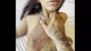 play Escolhendo a adolescente latina pela primeira vez vanessa hunter moore