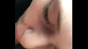 চালান গাড়ির মধ্যে মোটা তরুণ MIlf deepthroats