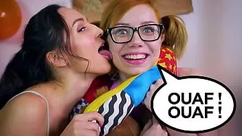 play Jean-marie corda incontra 2 ragazze cattive nel parco che accettano di andare a casa sua per un po' di divertimento sessuale