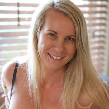 Pornstar Eva Moore