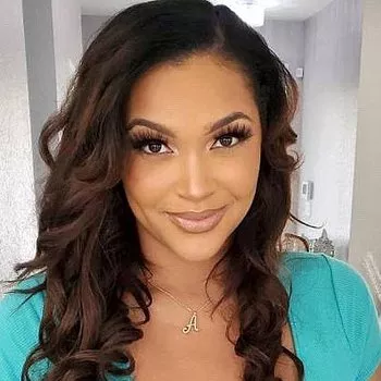 Porno Yıldızı Ashlyn Peaks